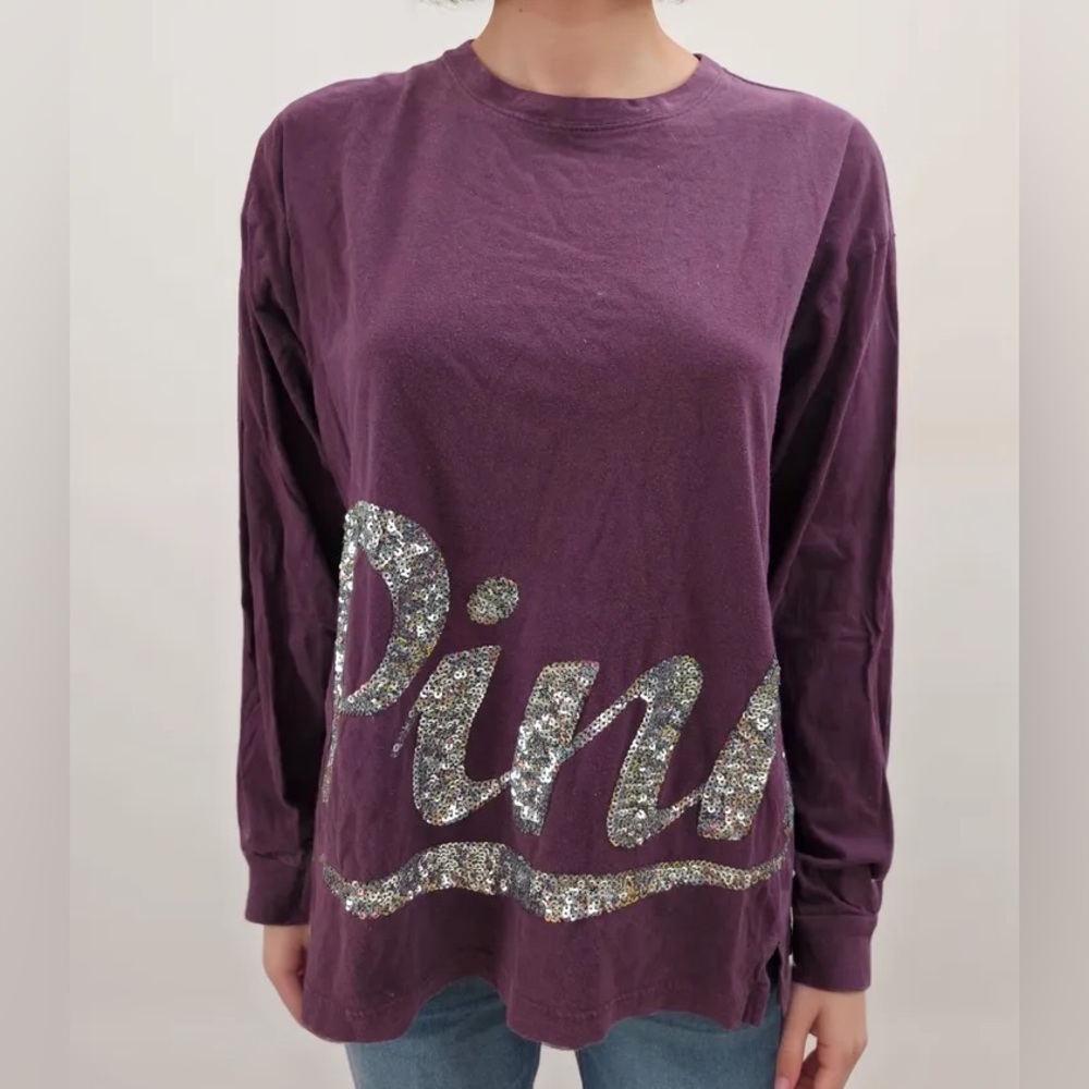 %%** ———> bundle.w.me 2/$16 PINK** Victoria’s Secret Plum  XS Long-Sleeve Top